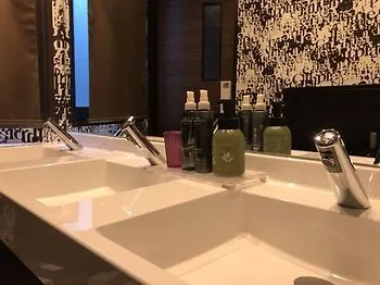 Hotel cápsula Capsule Inn Shimbashi Tokio Japón