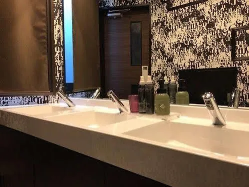Capsule Inn Shimbashi Tokio Hotel cápsula